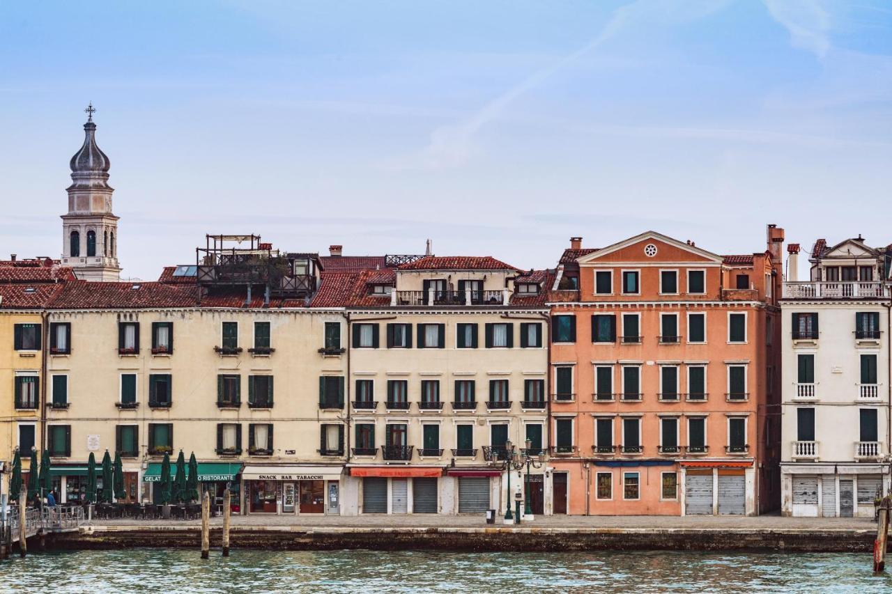 A Tribute To Music Residenza Venise